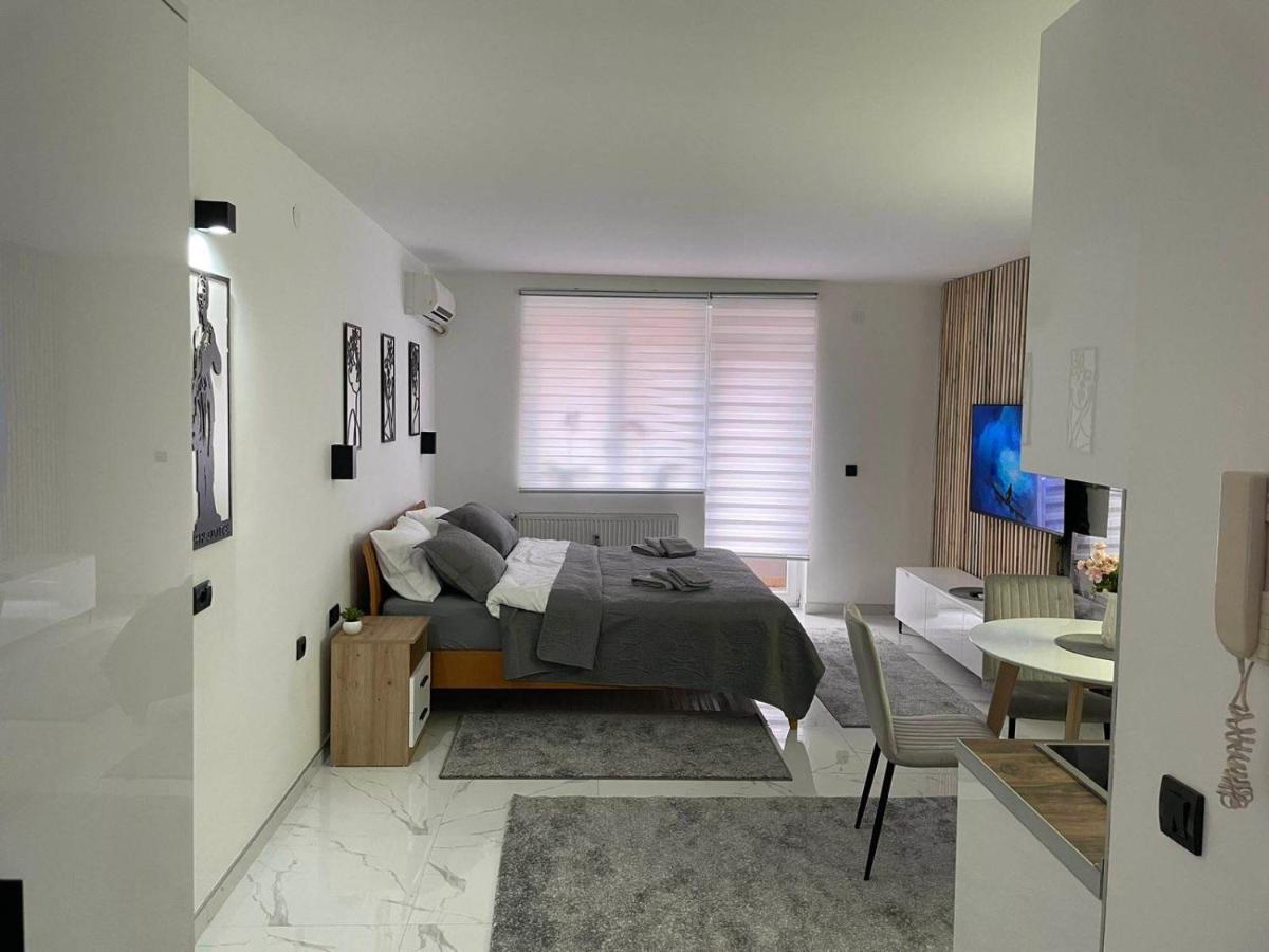 Apartman Afrodita Lux 1 Ниш Экстерьер фото
